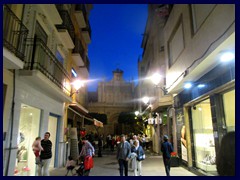 Murcia by night 09 - Calle Traperia towards the Cathedral